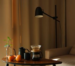 Photo Roman Column Bedroom Table Lamp