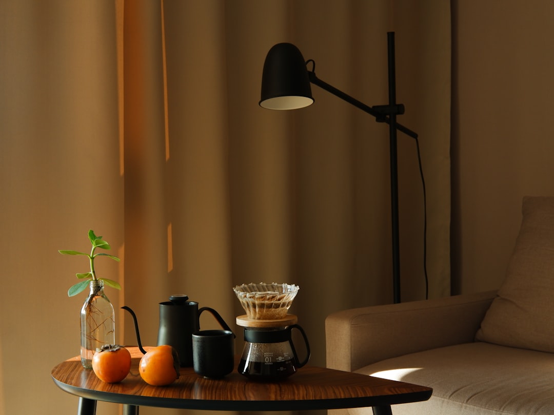 Photo Roman Column Bedroom Table Lamp